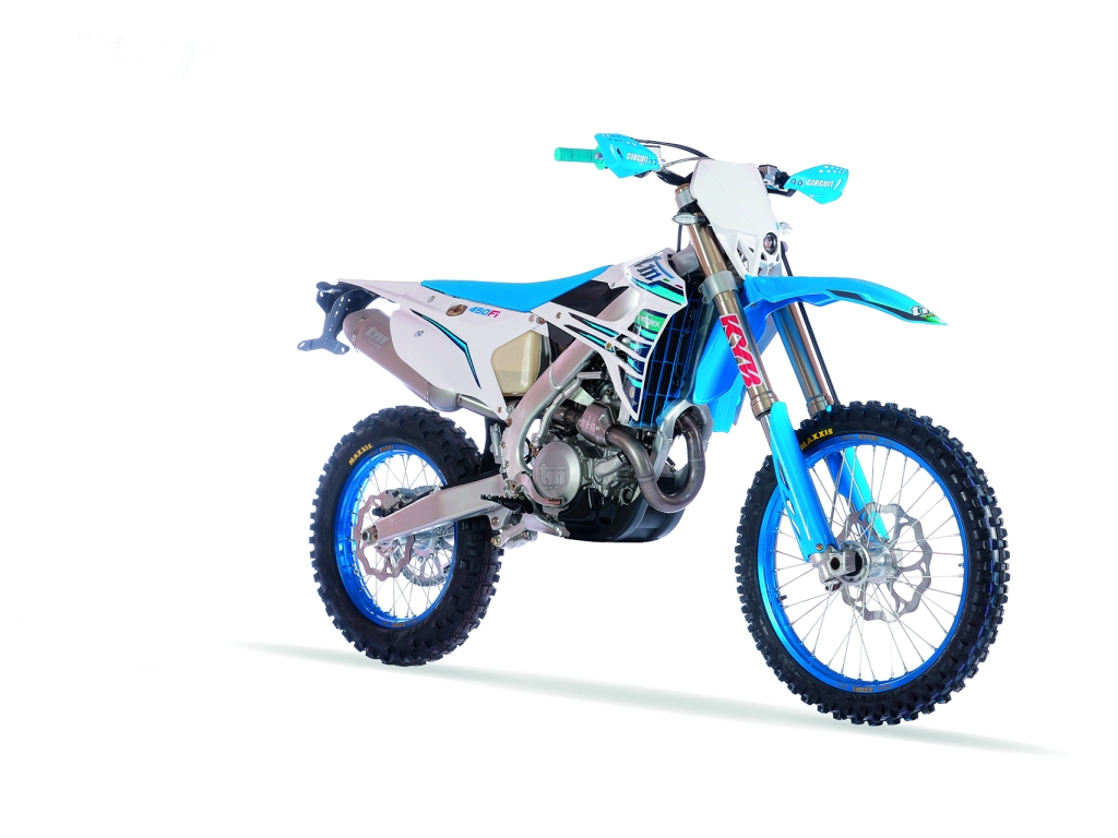 EN 450 Fi 4T